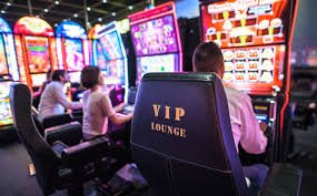 Ilustrasi Slot Fortune Mouse bernuansa hangat